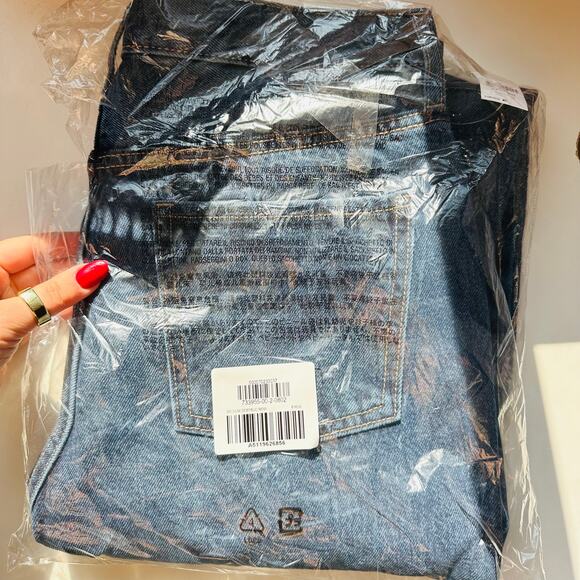 NEW OLD NAVY Blue Distressed High Waisted Button Fly Straight Leg Denim Jeans 8 - Picture 2 of 13